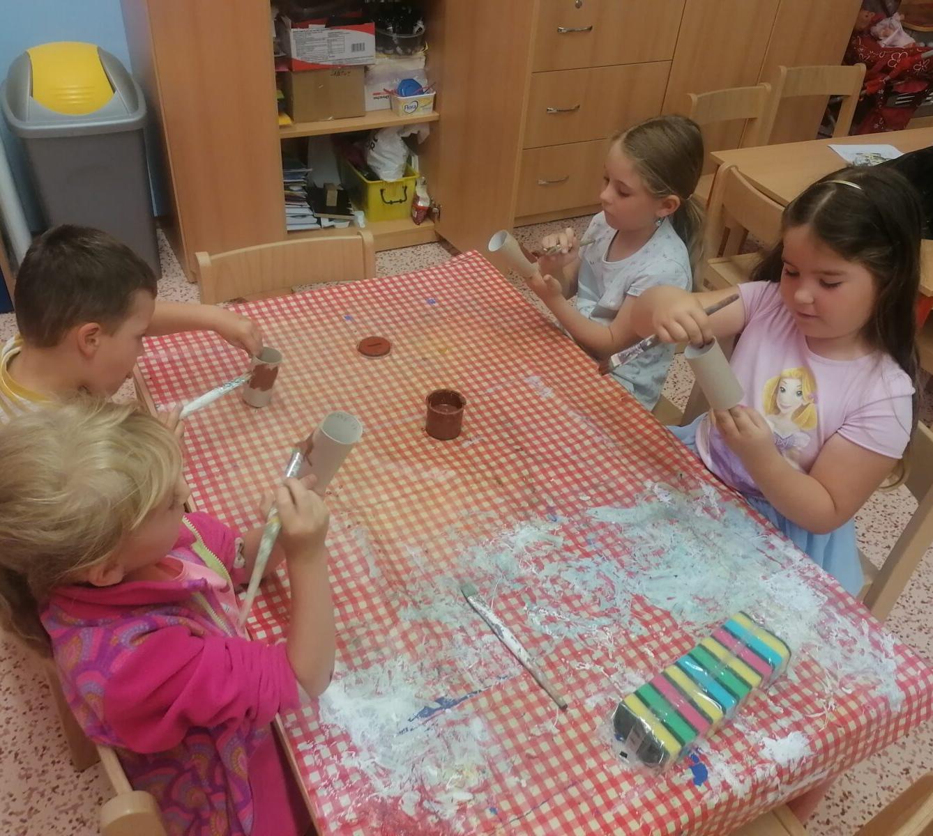 Tvořeníčko, tvoření: "Čím budu až vyrostu?" - cukráři :-) - 1