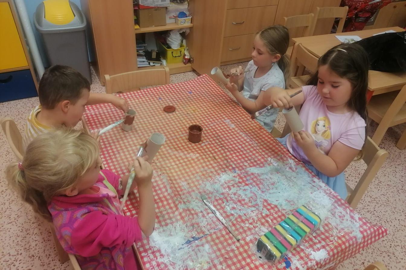 Tvořeníčko, tvoření: "Čím budu až vyrostu?" - cukráři :-)