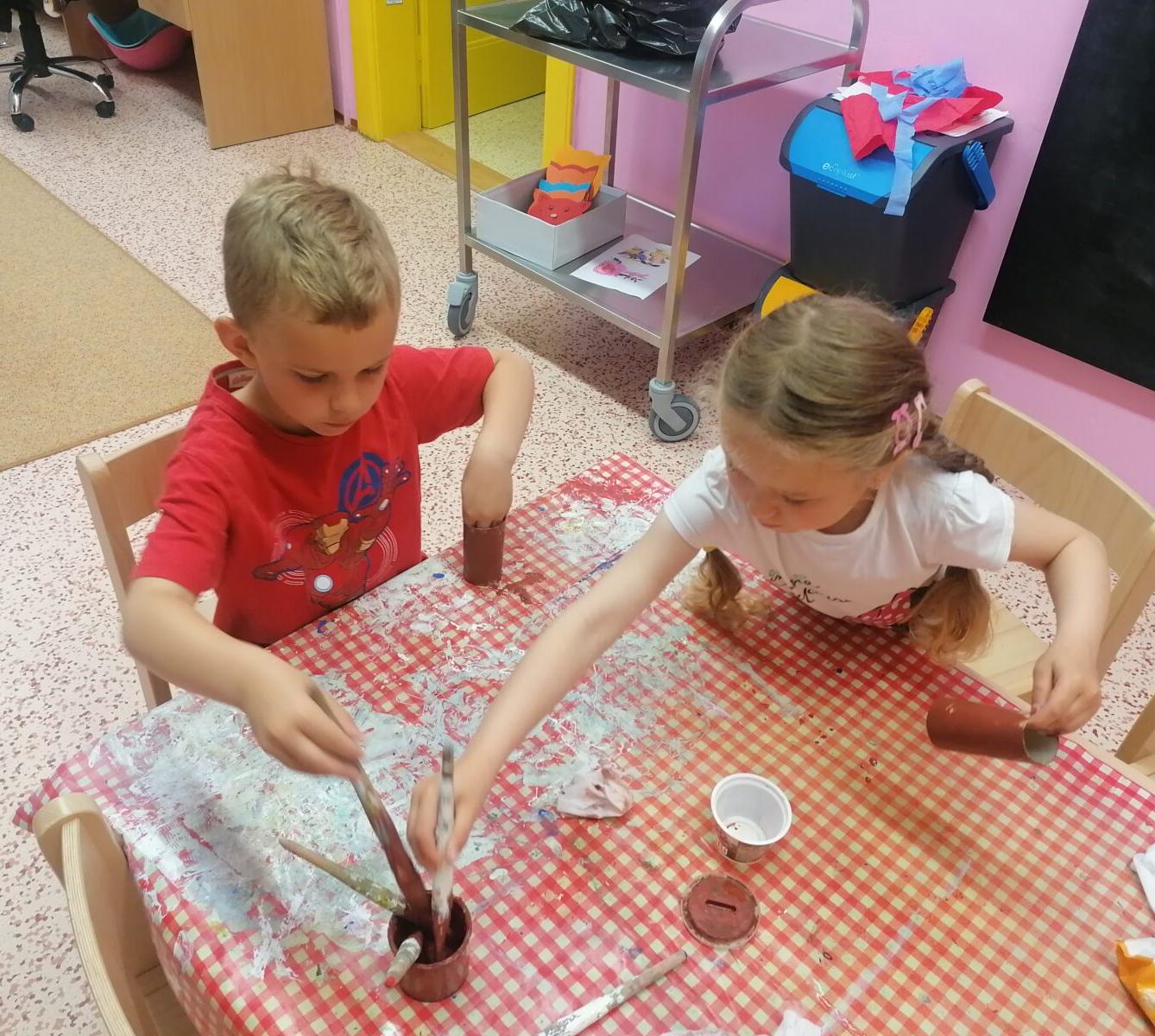 Tvořeníčko, tvoření: "Čím budu až vyrostu?" - cukráři :-) - 39