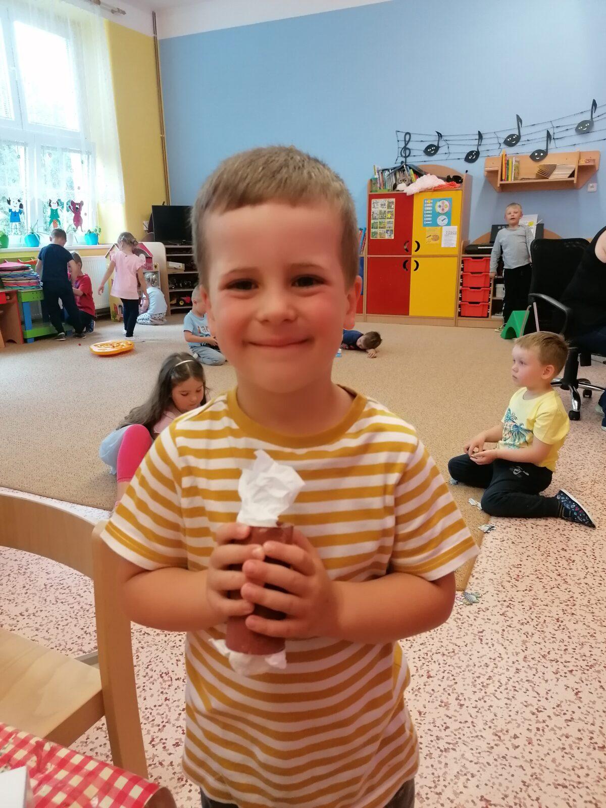 Tvořeníčko, tvoření: "Čím budu až vyrostu?" - cukráři :-) - 41