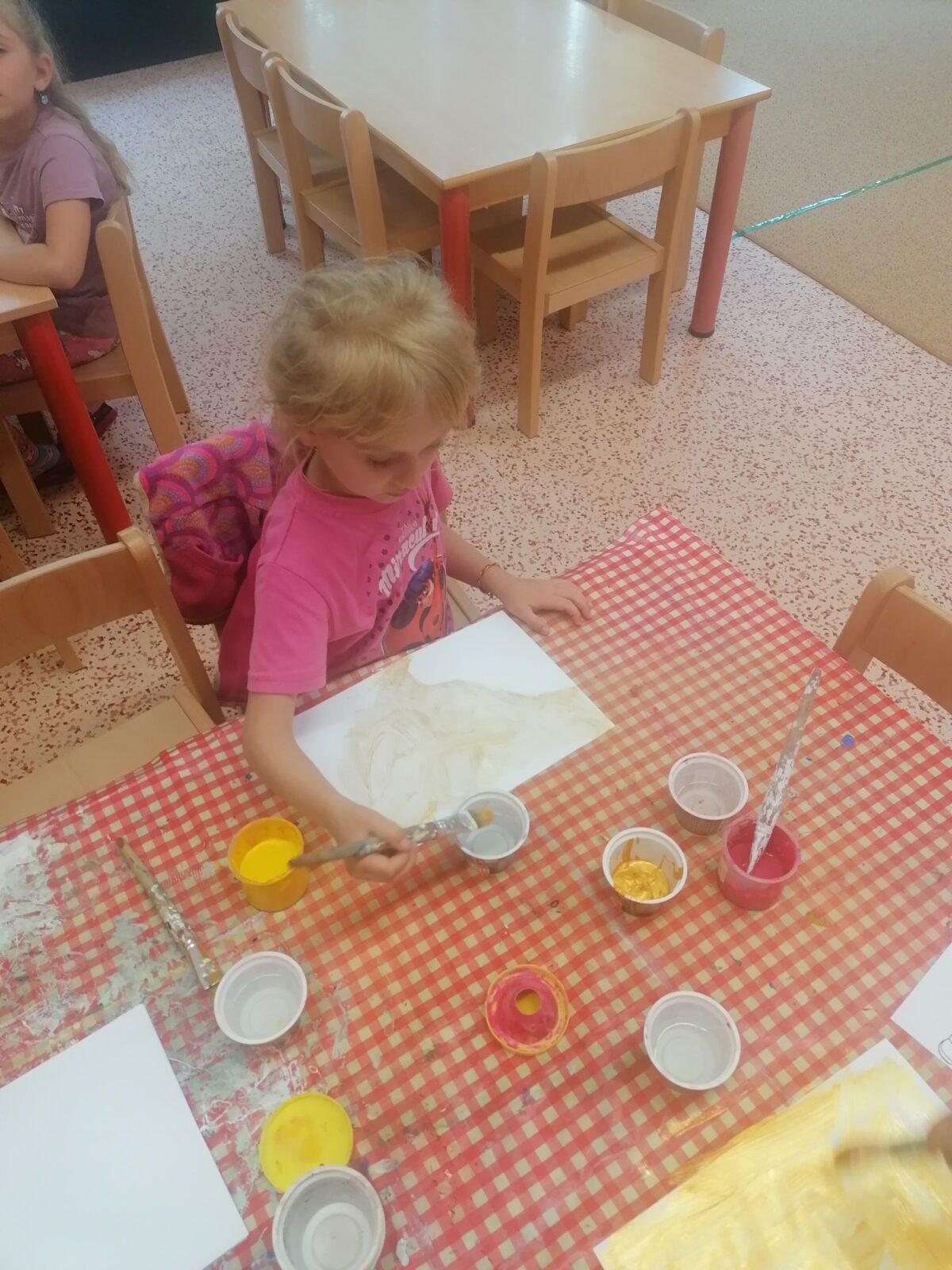 Tvořeníčko, tvoření: "Čím budu až vyrostu?", hasiči a malíři pokojů :-) - 2