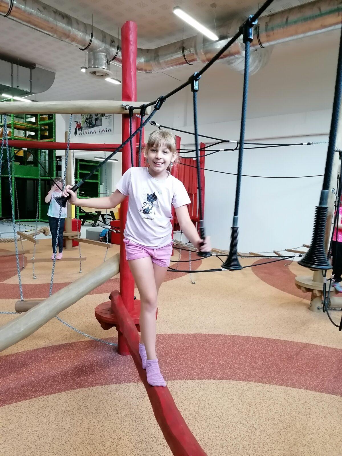 Třeťáci - školní výlet do SkiPi parku - 23