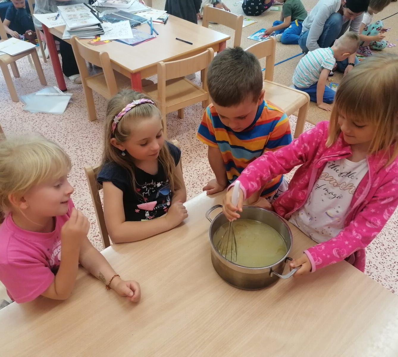 Tvořeníčko, tvoření: "Čím budu až vyrostu?" - vyrábíme bezovou šťávu :-) - 61