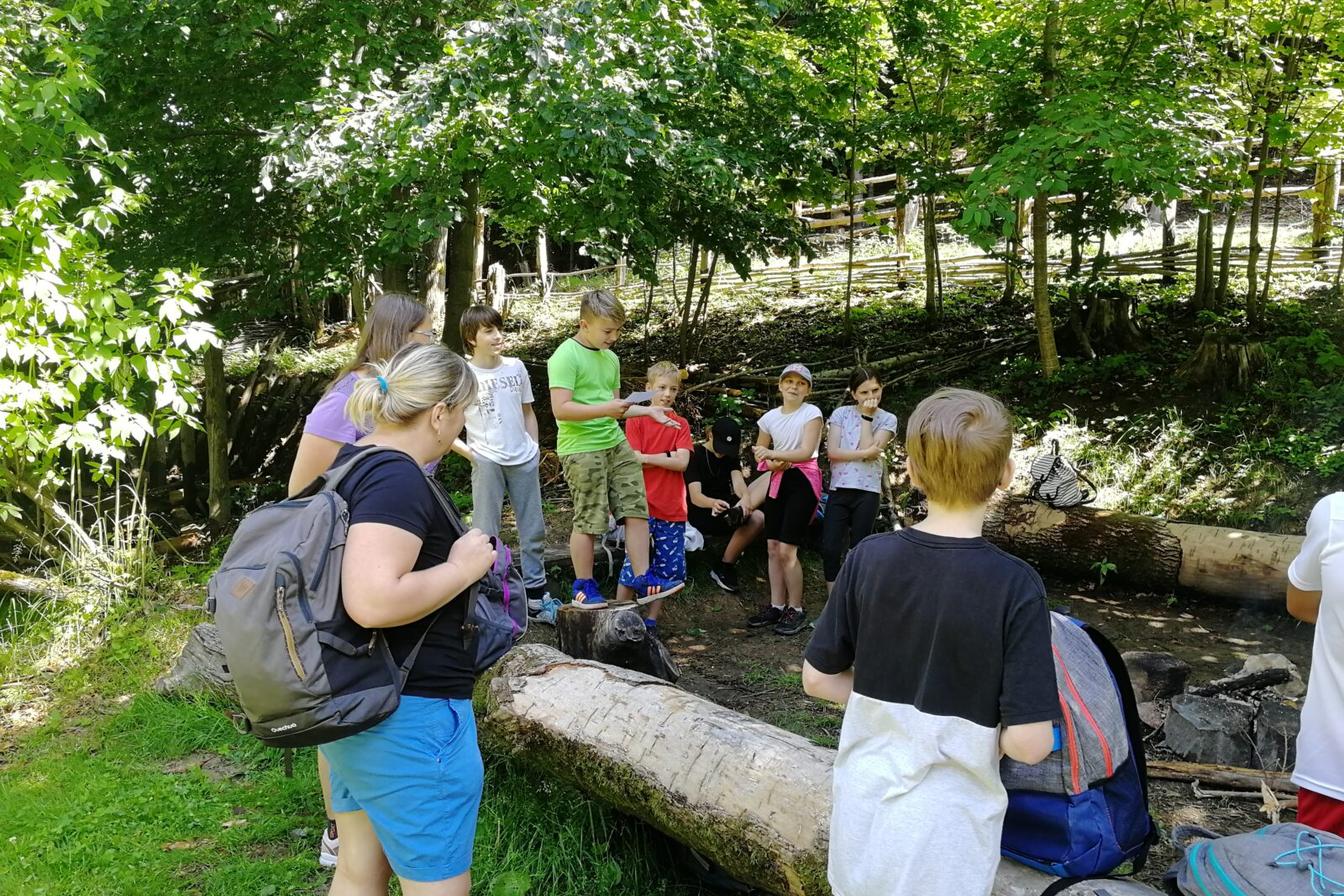 Dějepisná exkurze do pravěku - 6. A