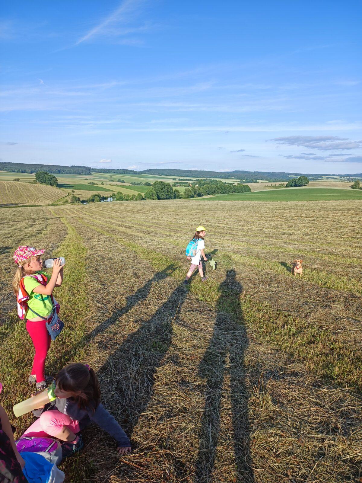 TLAPKY - spaní ve škole - 9