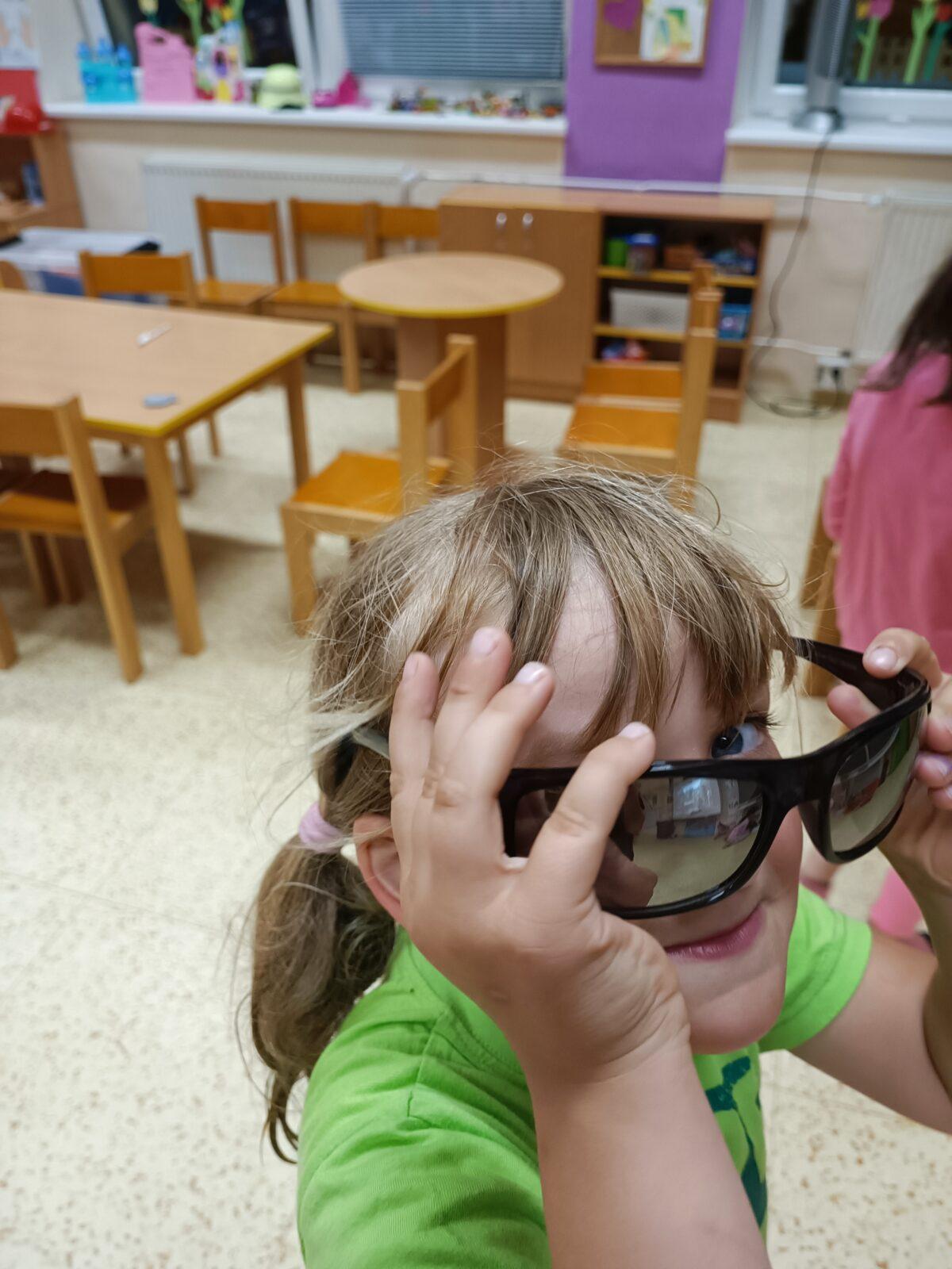 TLAPKY - spaní ve škole - 66