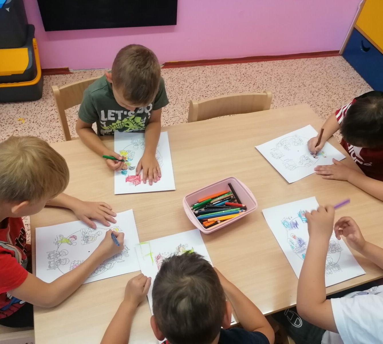 Tvořeníčko, tvoření: "Co děláme celý den?" :-) - 5