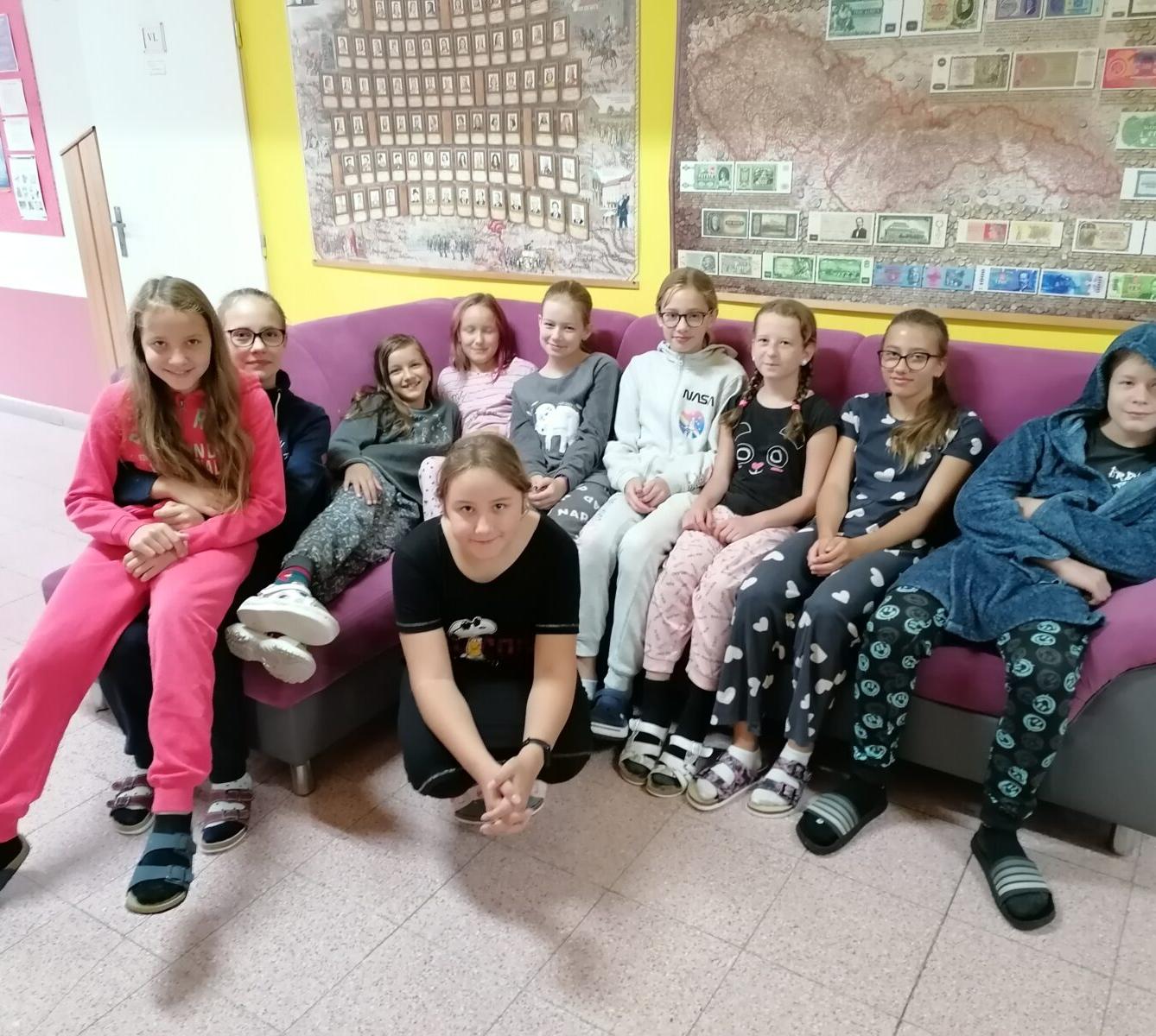 Barevný týden - pyžamový pátek - 2