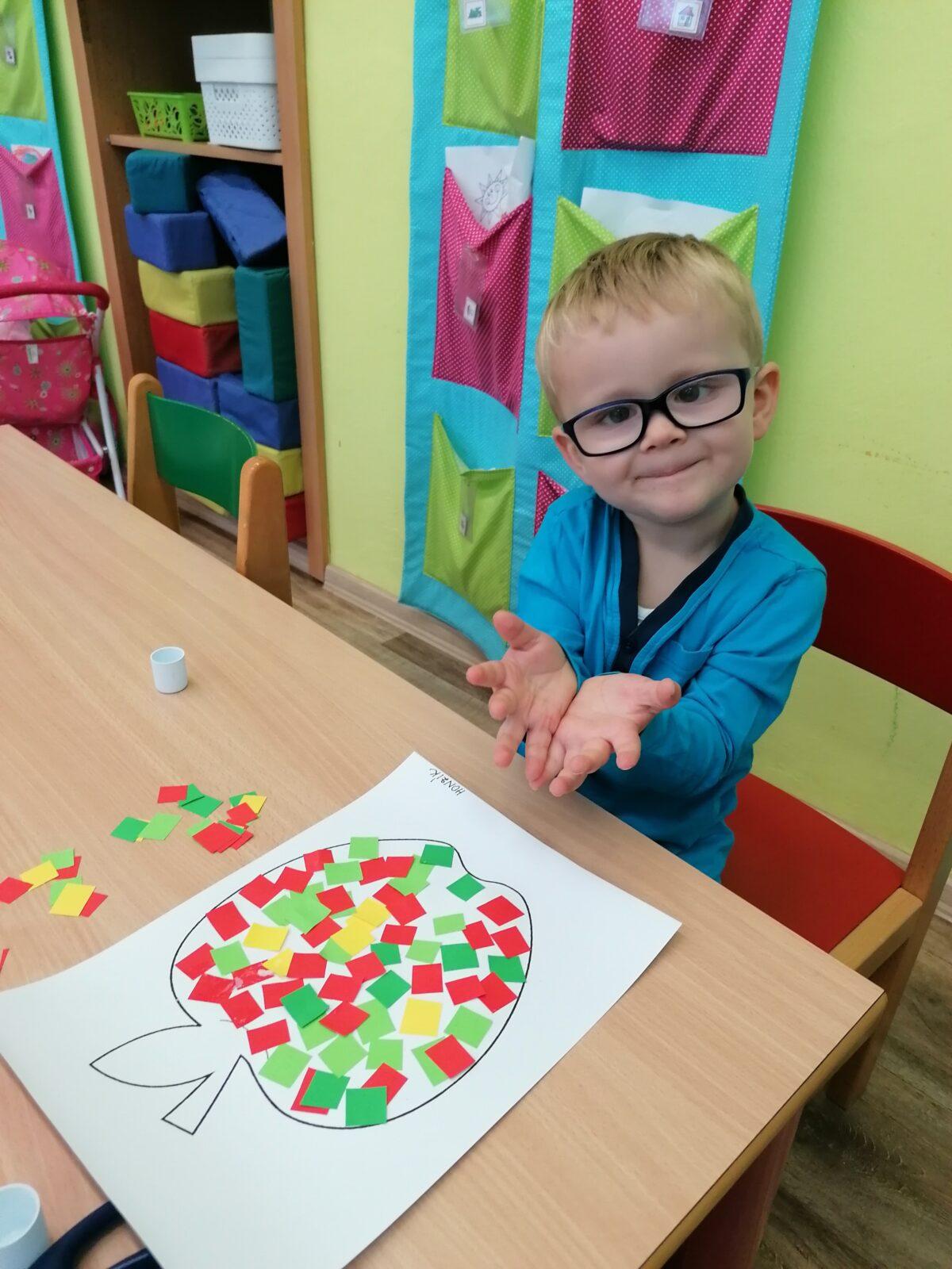 Tvořeníčko, tvoření: "Čas Jablíčkové vůně" - Broučci :-) - 14