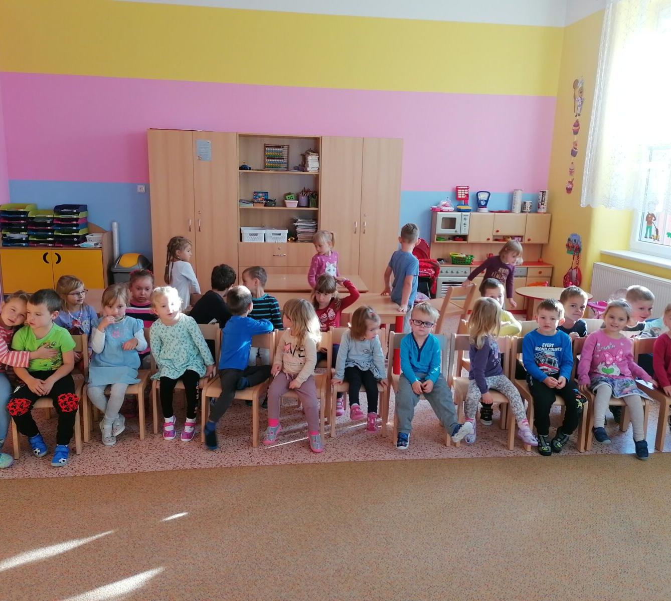 Hrajeme pohádku "O veliké řepě" :-) - 1