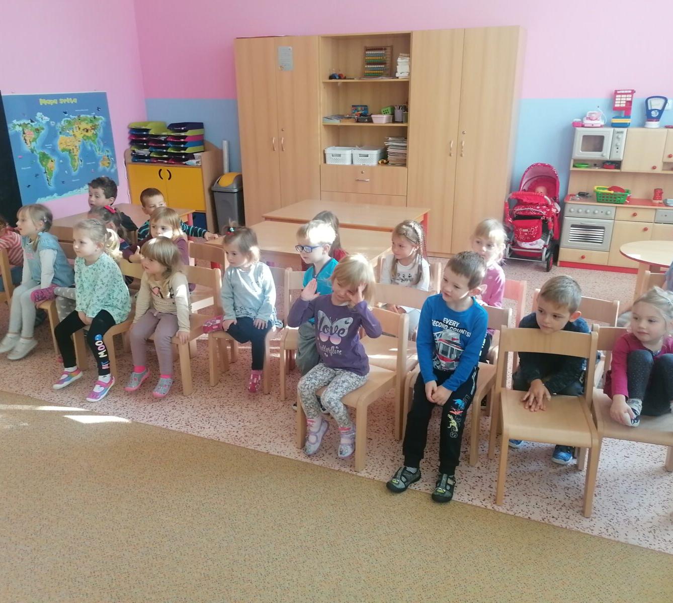 Hrajeme pohádku "O veliké řepě" :-) - 16