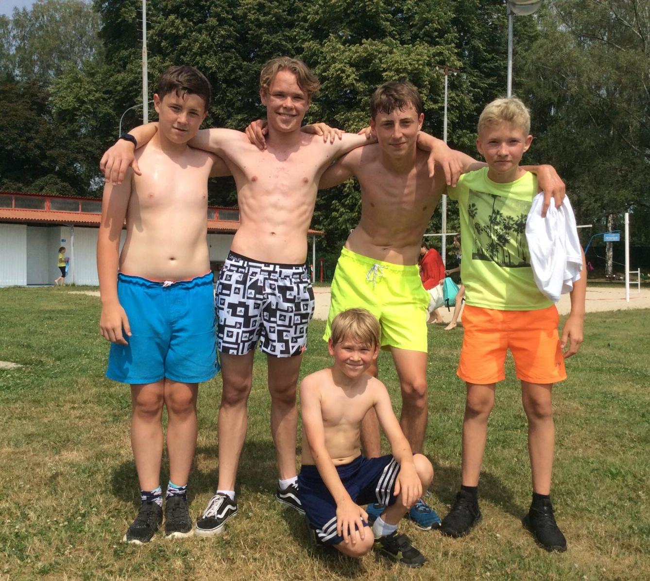 Závěr školního roku v aquaparku - 28