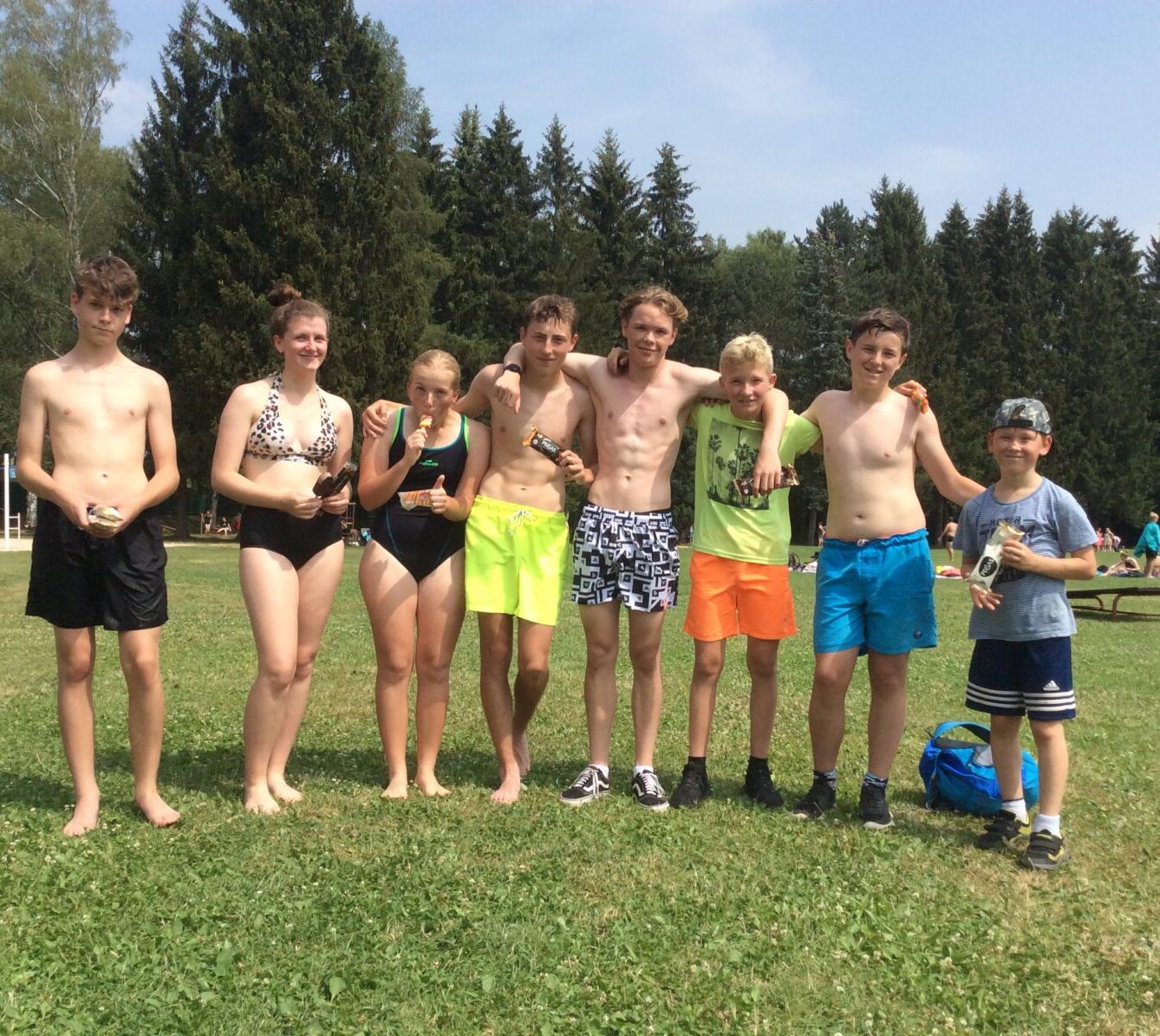 Závěr školního roku v aquaparku - 30