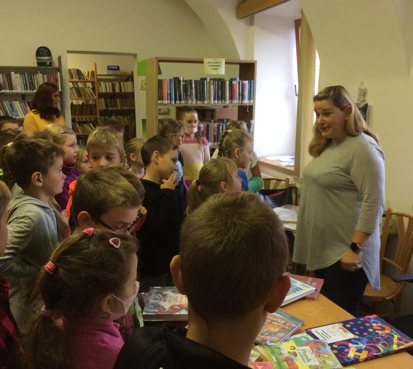 Třeťáci v knihovně - 2