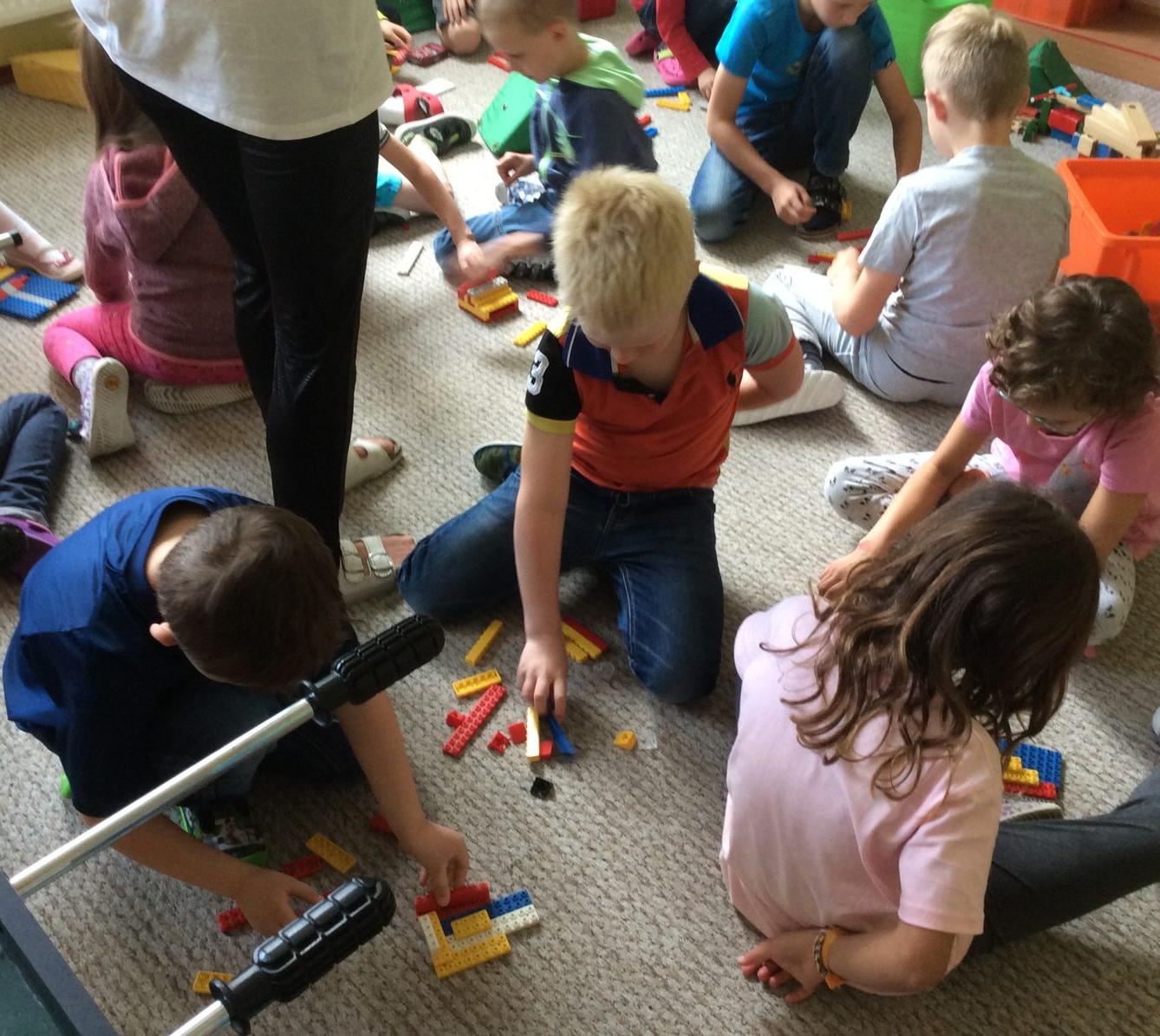 ,,ZLATÉ" RUČIČKY - svátek rukou - 7