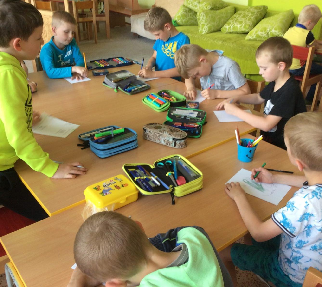 ,,ZLATÉ" RUČIČKY - svátek rukou - 14