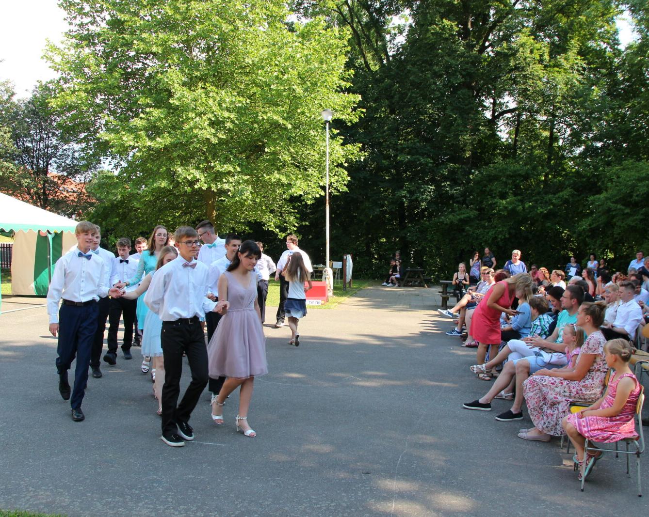 Loučení žáků 9. třídy - 8