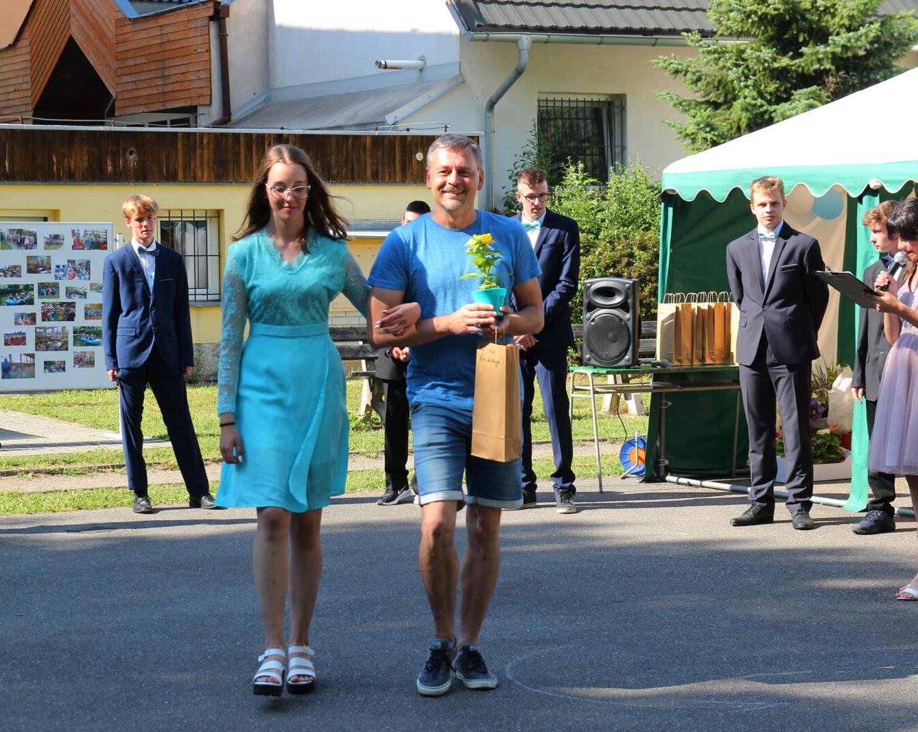 Loučení žáků 9. třídy - 9