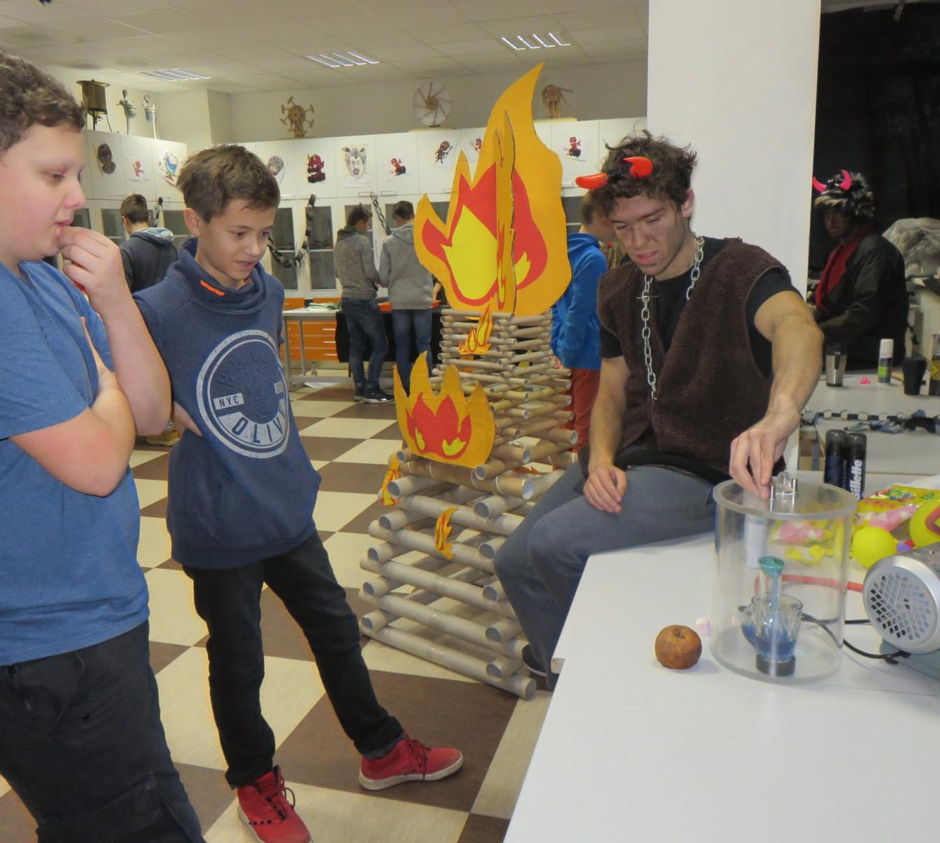 Klub zábavné logiky a deskových her na Univerzitě Hradec Králové - 13