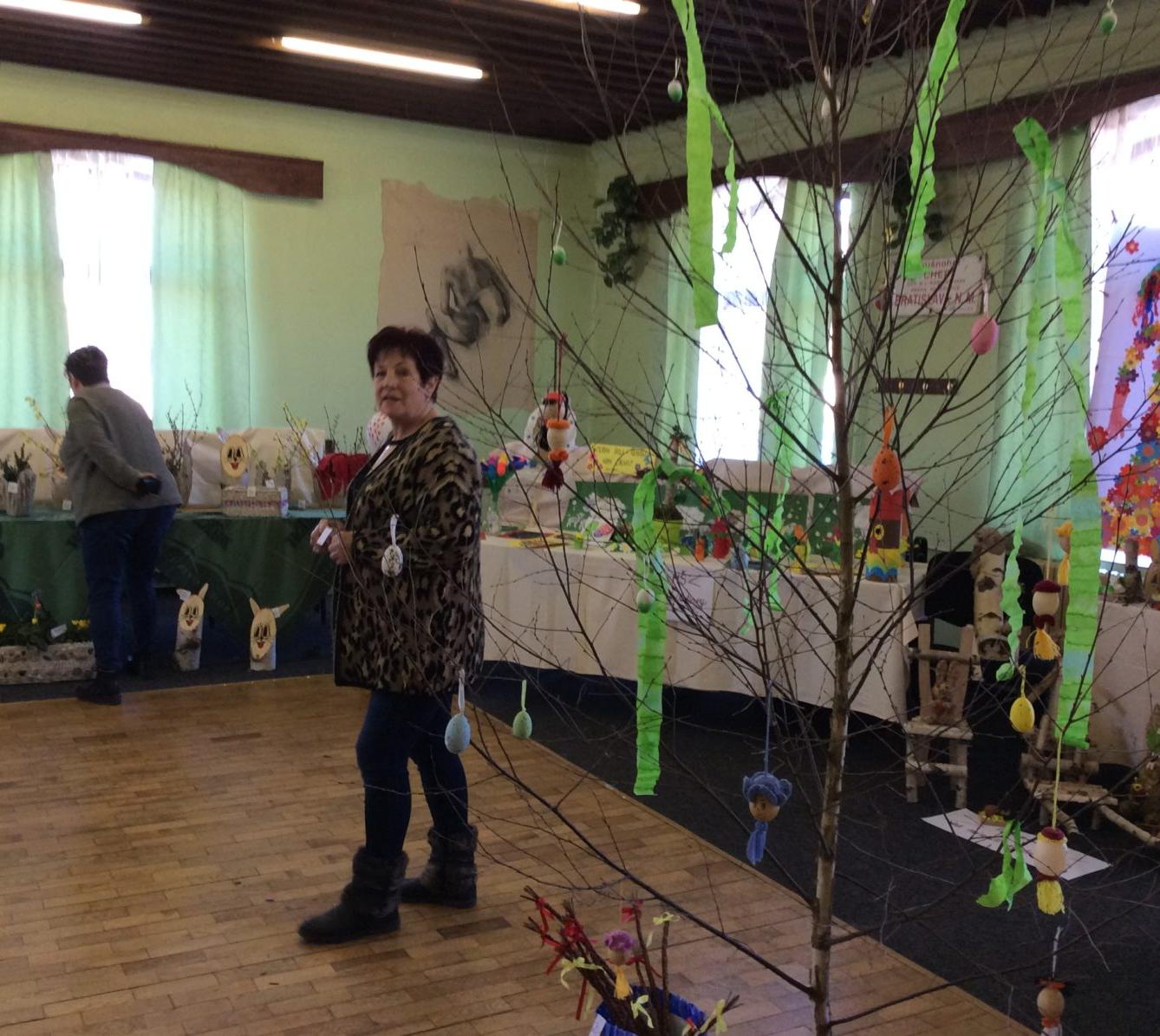 Družinka na "VELIKONOČNÍ VÝSTAVĚ" - 2