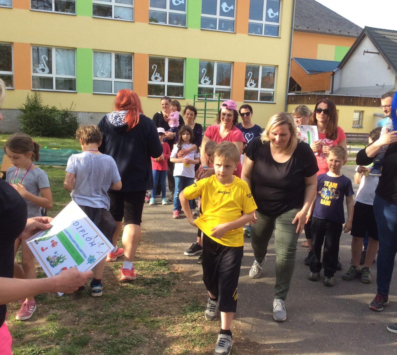 SPORTOVNÍ ODPOLEDNE S RODIČI - 15