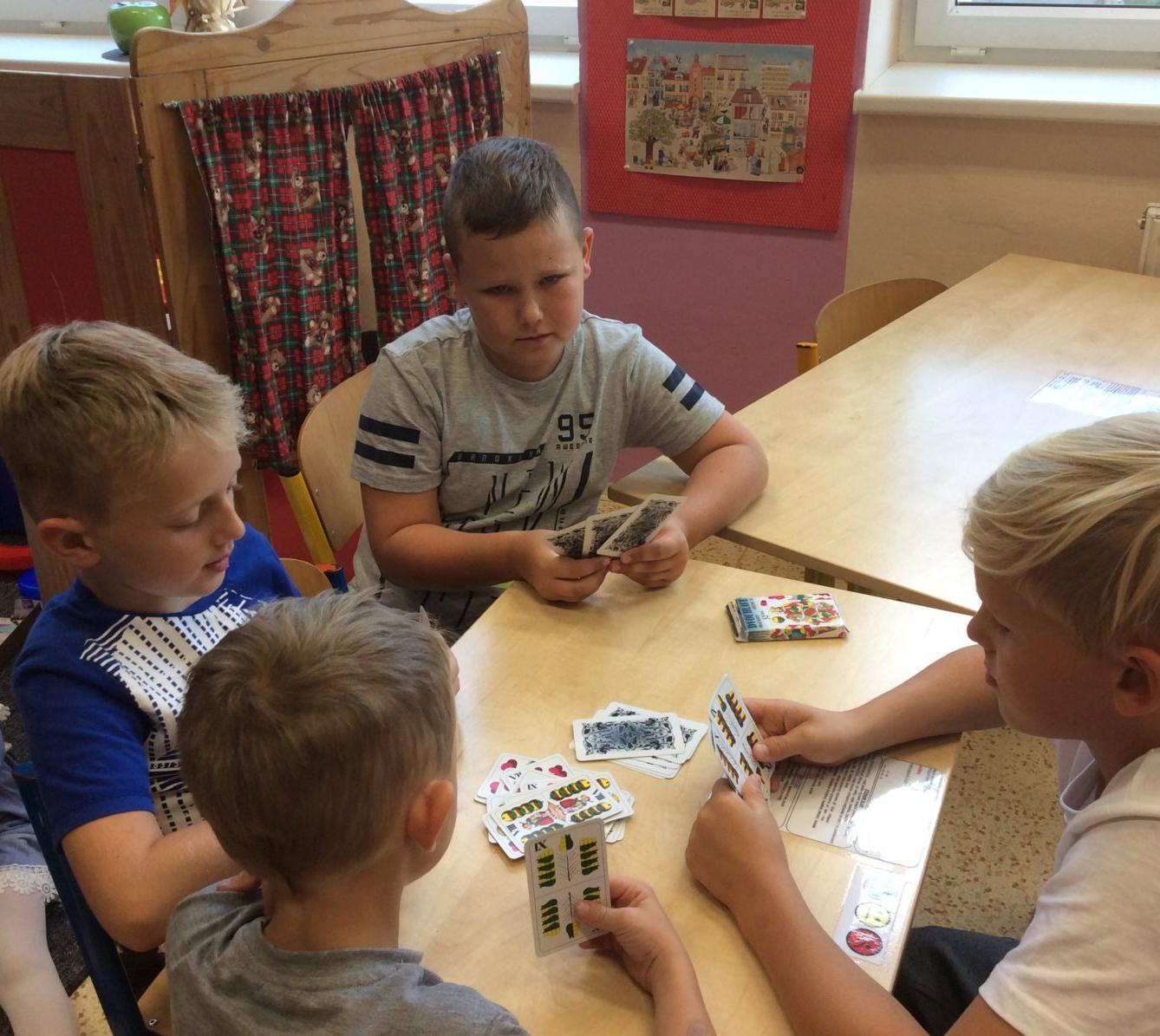 II. oddělení přivítalo prvňáčky ve družince - 7