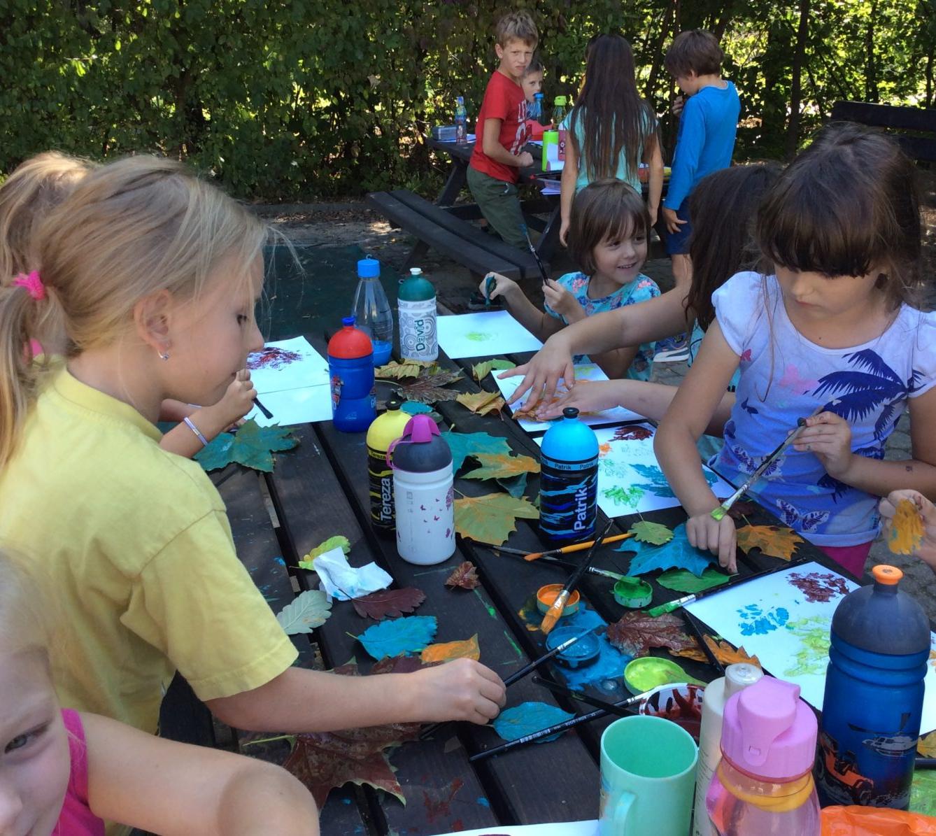 II. oddělení přivítalo prvňáčky ve družince - 25