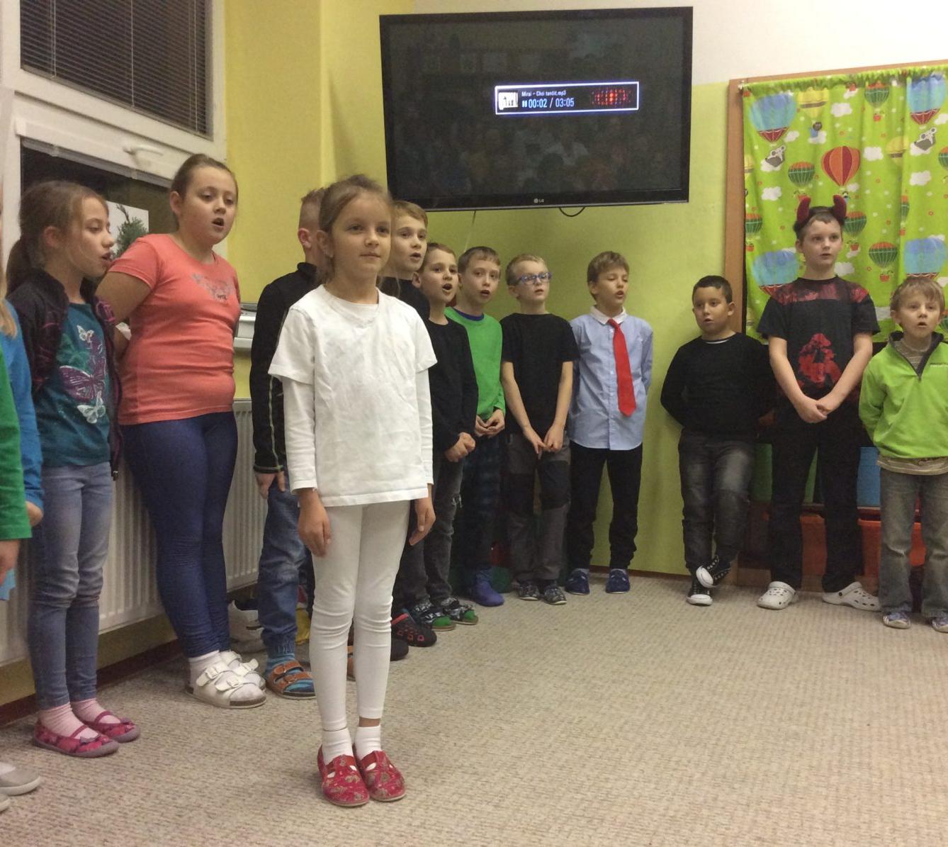 VÁNOČNÍ BESÍDKA PRO RODIČE - 40