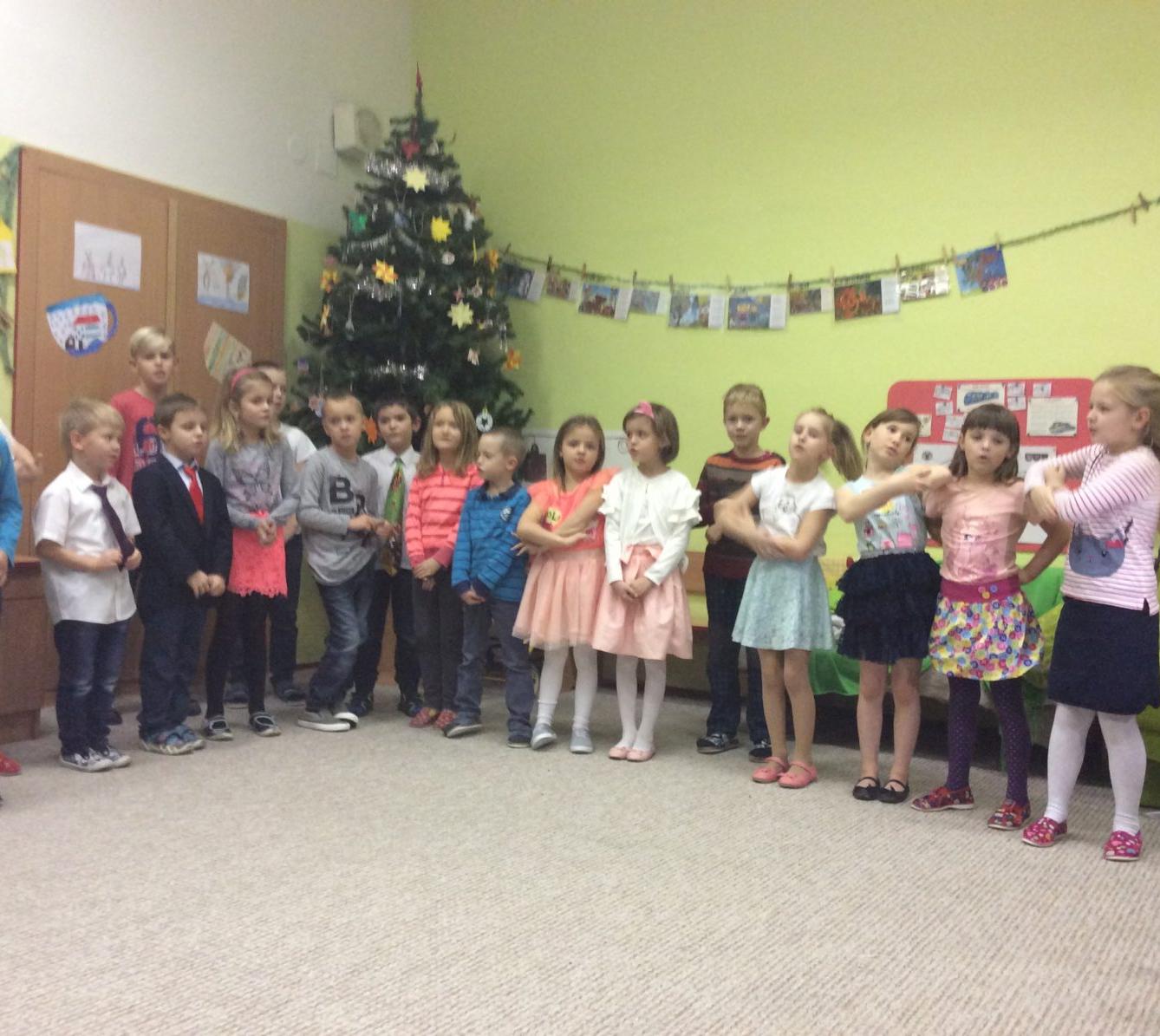 VÁNOČNÍ BESÍDKA PRO RODIČE - 43