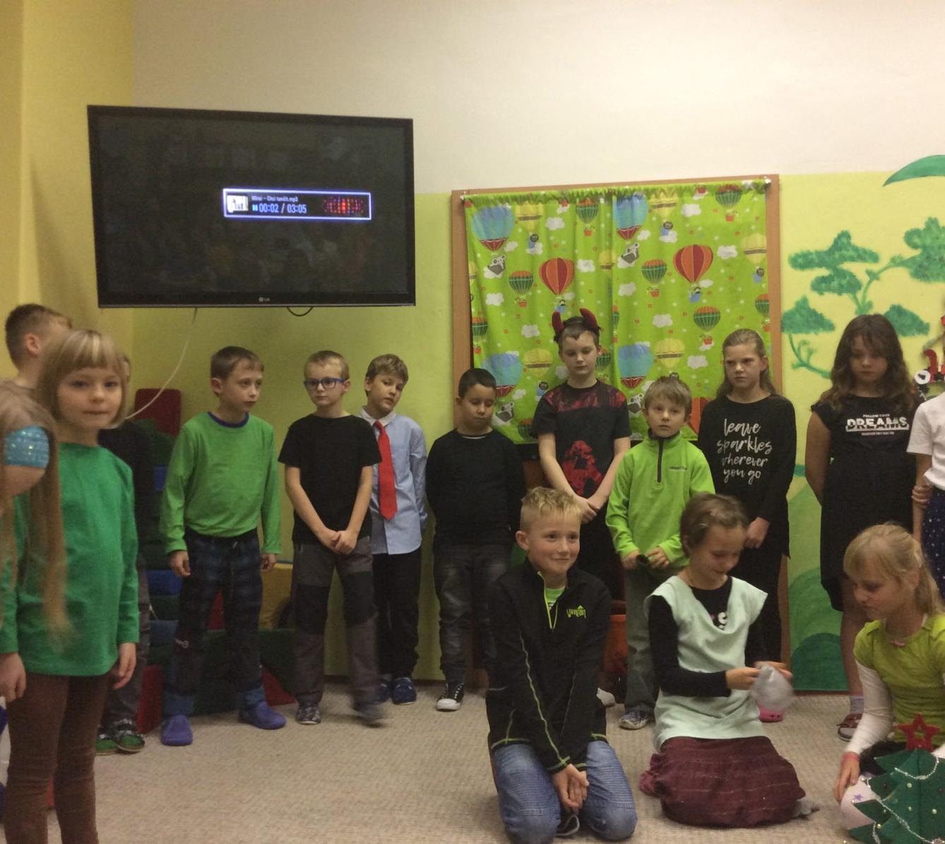 VÁNOČNÍ BESÍDKA PRO RODIČE - 51