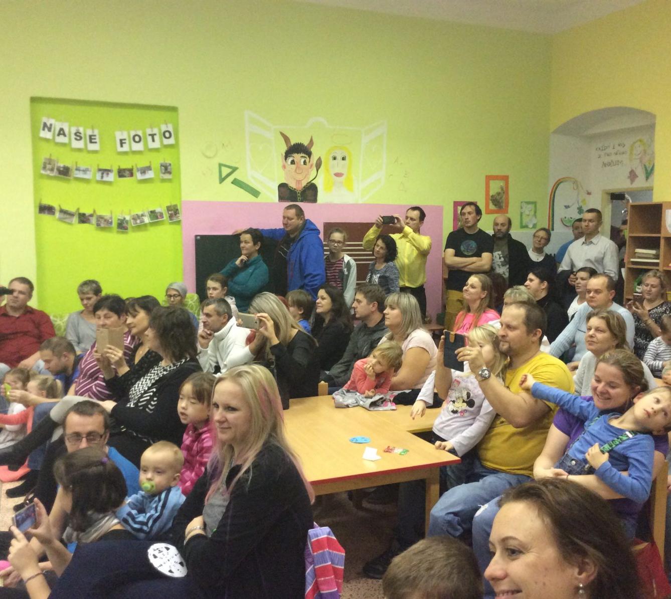 VÁNOČNÍ BESÍDKA PRO RODIČE - 61