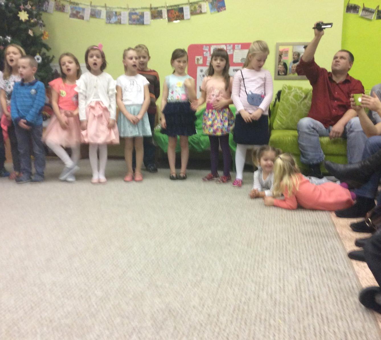 VÁNOČNÍ BESÍDKA PRO RODIČE - 63