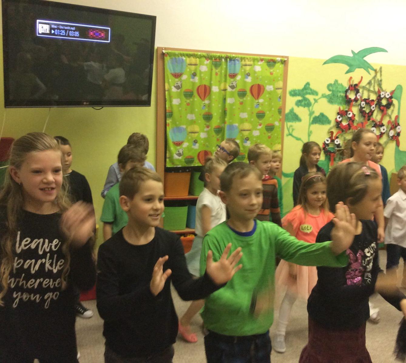 VÁNOČNÍ BESÍDKA PRO RODIČE - 78