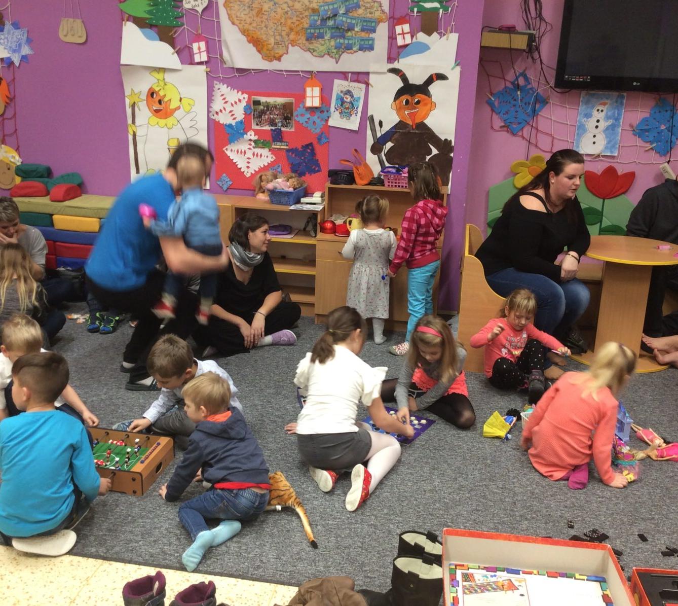 VÁNOČNÍ BESÍDKA PRO RODIČE - 86