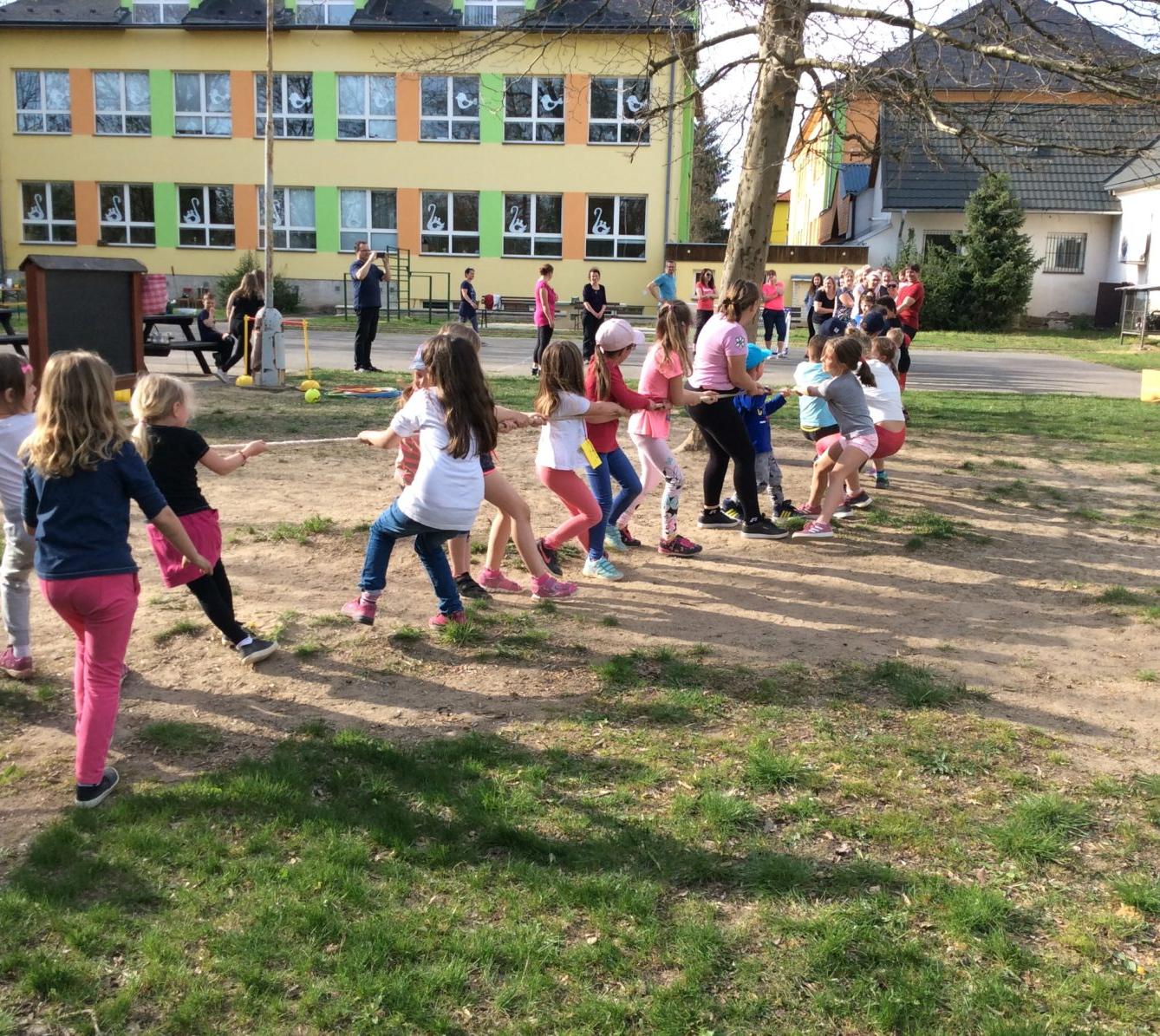 SPORTOVNÍ ODPOLEDNE S RODIČI - 64