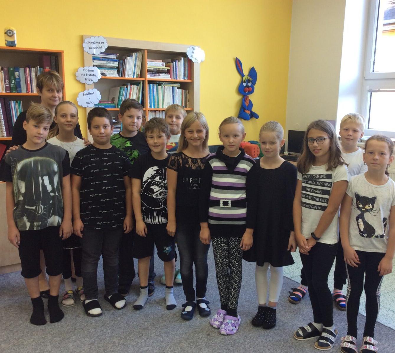 Černobílé úterý na 1. stupni - 1