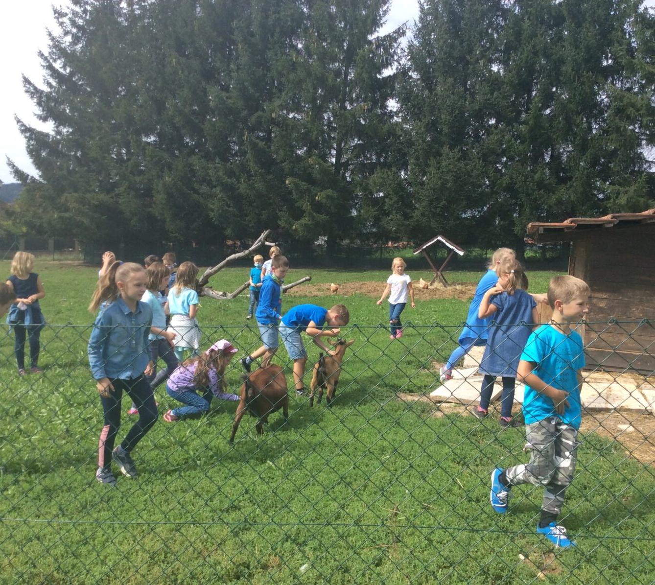 II.oddělení ZÁŘÍ - 38