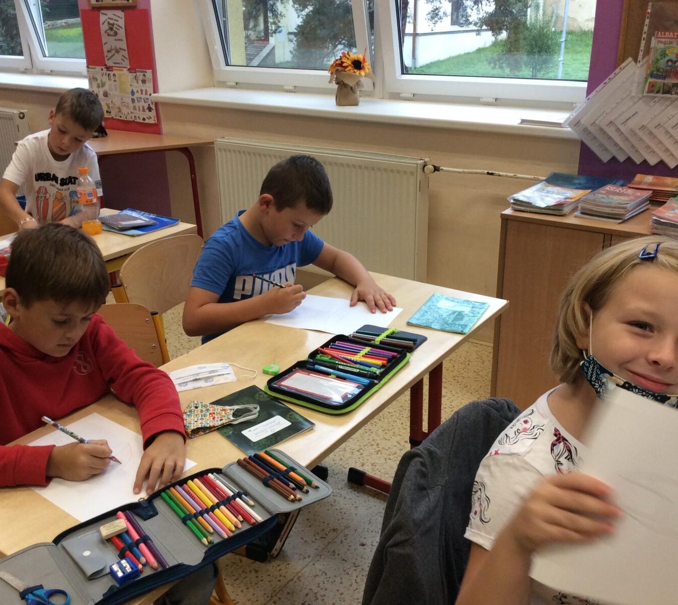 II.oddělení ZÁŘÍ - 48