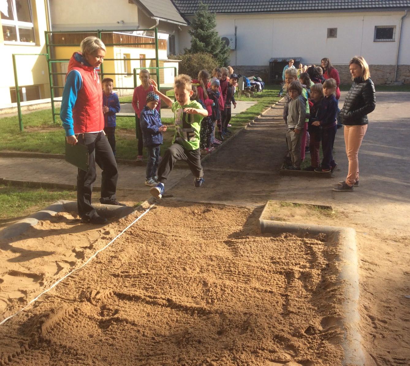 Žabák na 1. stupni - 15