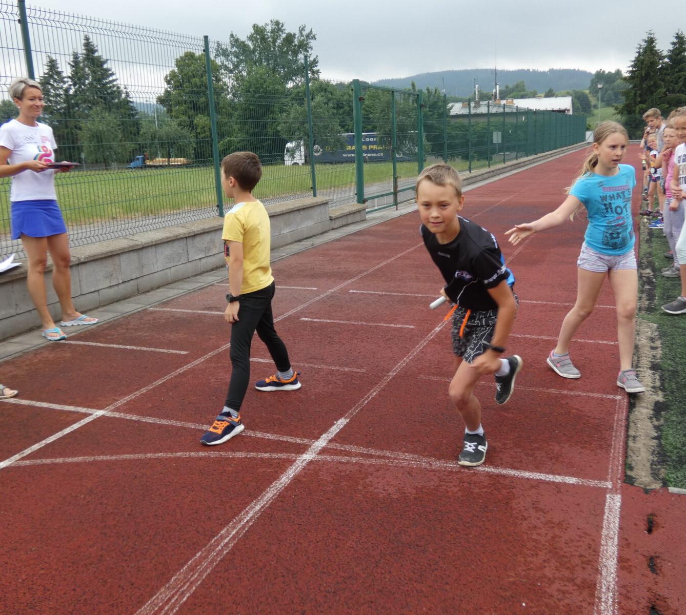 Štafetové běhy 1. stupně - 8