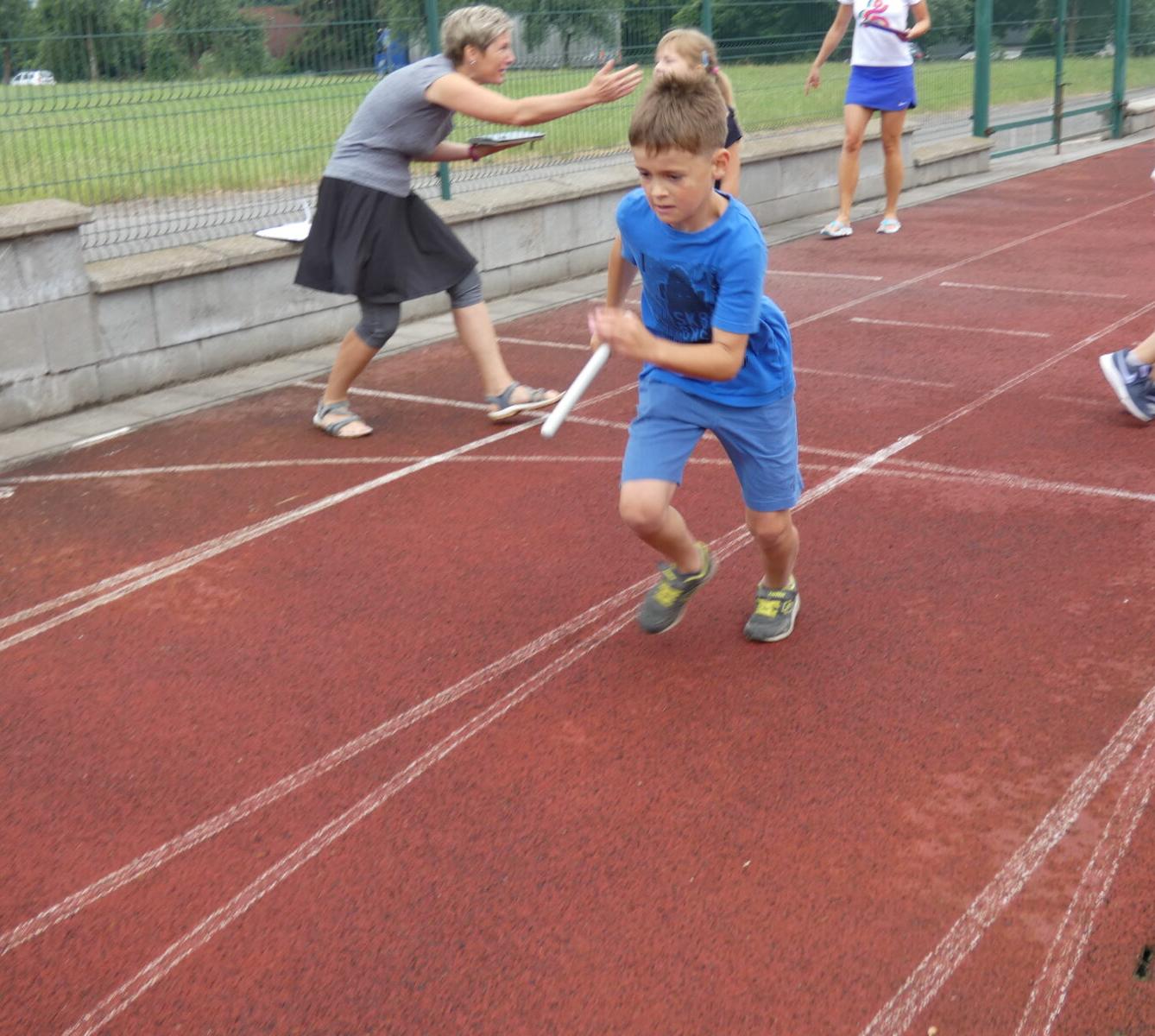 Štafetové běhy 1. stupně - 15