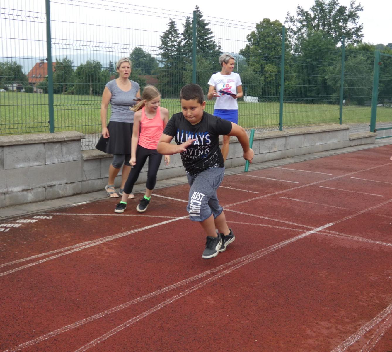 Štafetové běhy 1. stupně - 18