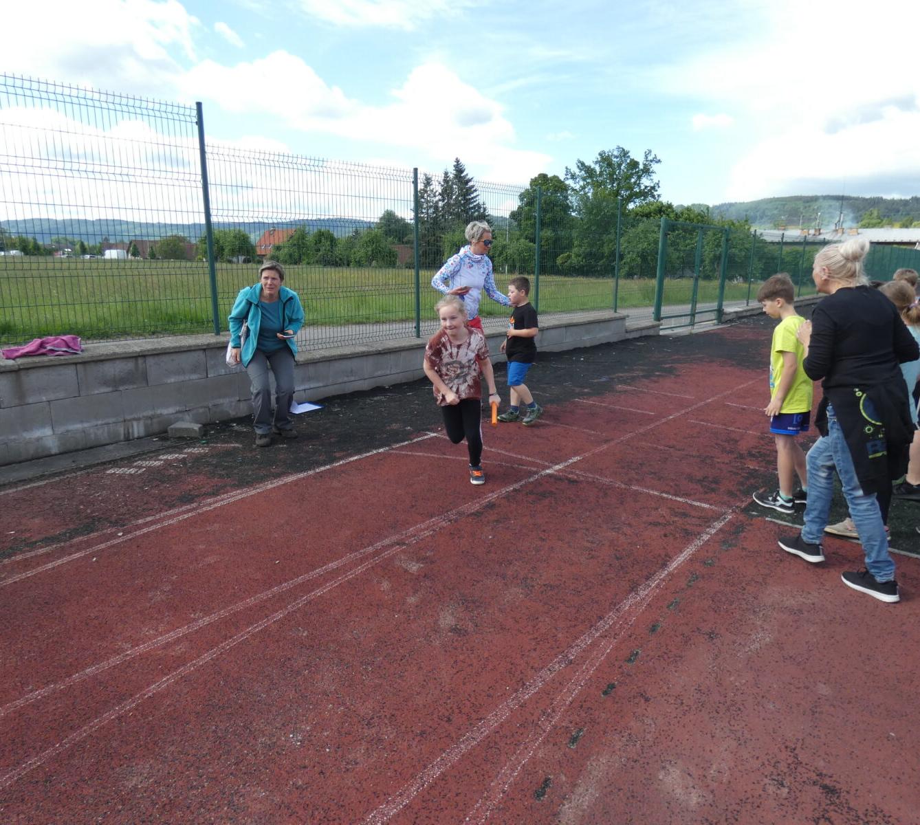 Běžecké štafety na 1. stupni - 13