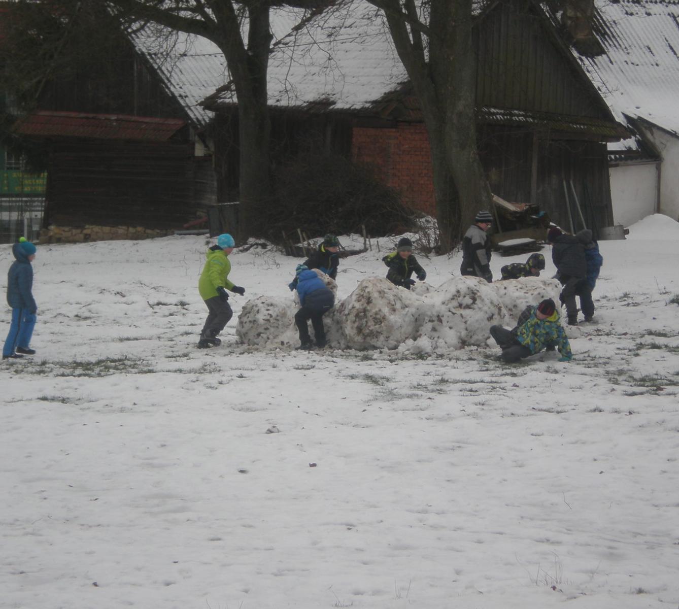 Páťáci na sněhu - 4