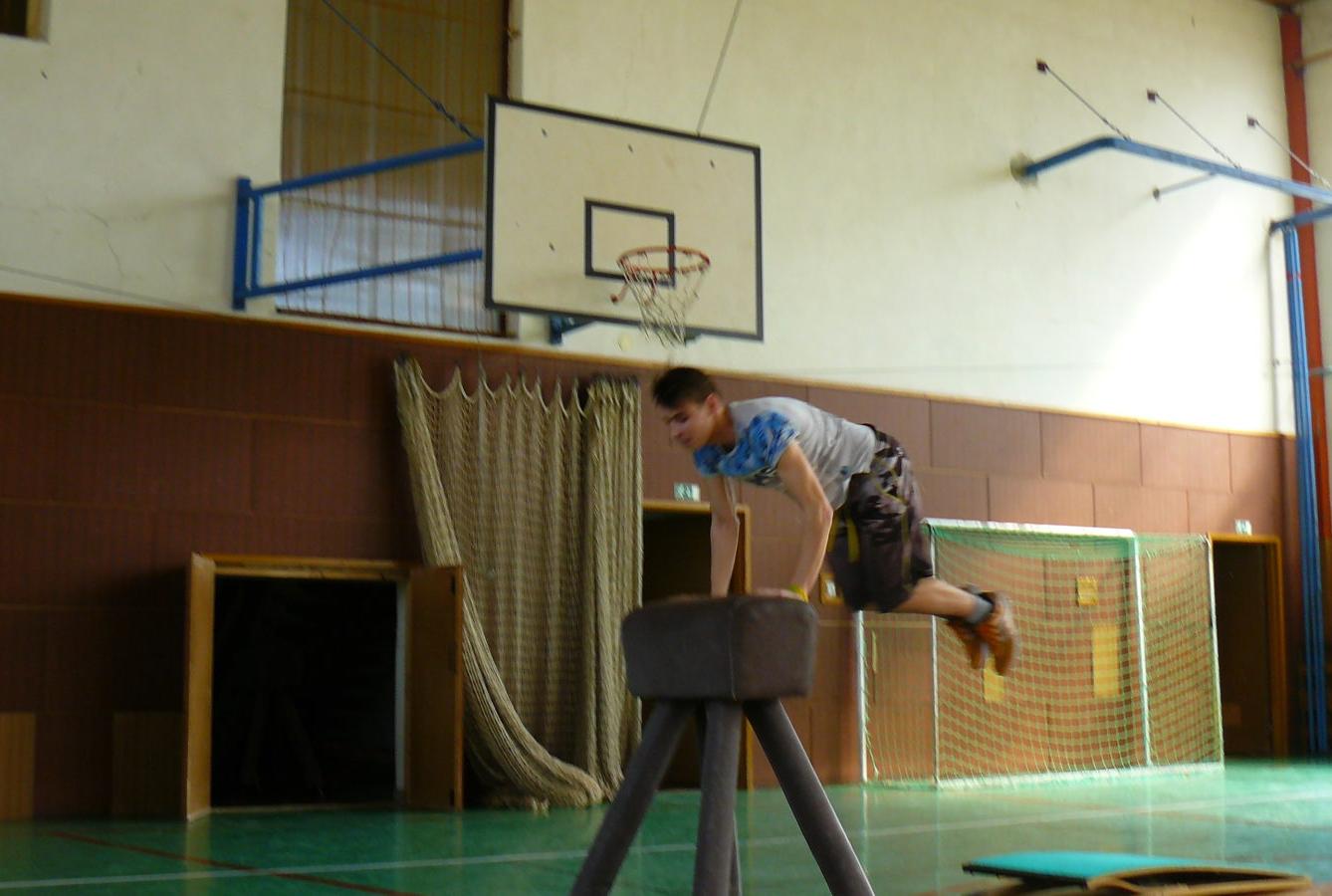 XVII. ročník školního kola SPORTOVNÍ GYMNASTIKY - 14