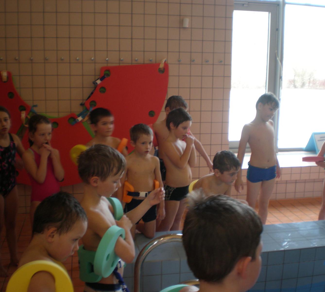 Zahájení plaveckého výcviku 1. a 2. třídy - 6