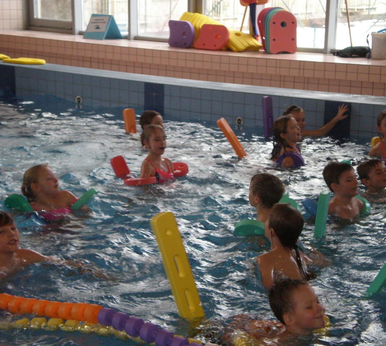 Zahájení plaveckého výcviku 1. a 2. třídy - 11