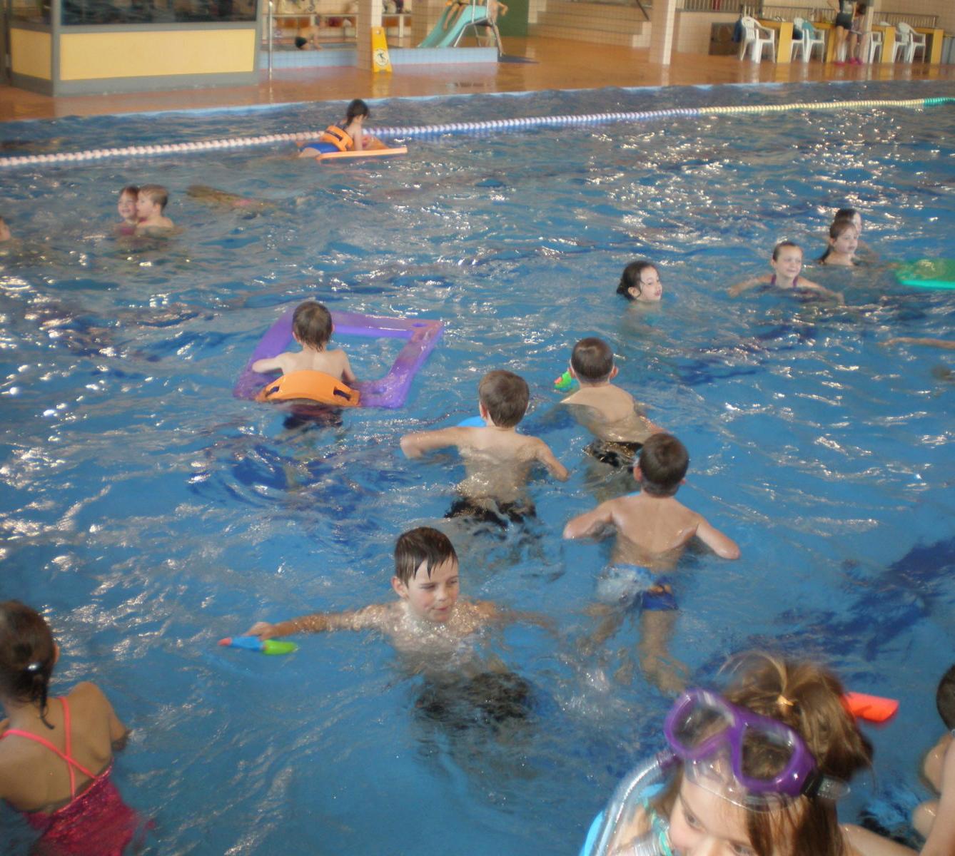 Ukončení plaveckého výcviku 1. a 2. třídy - 1