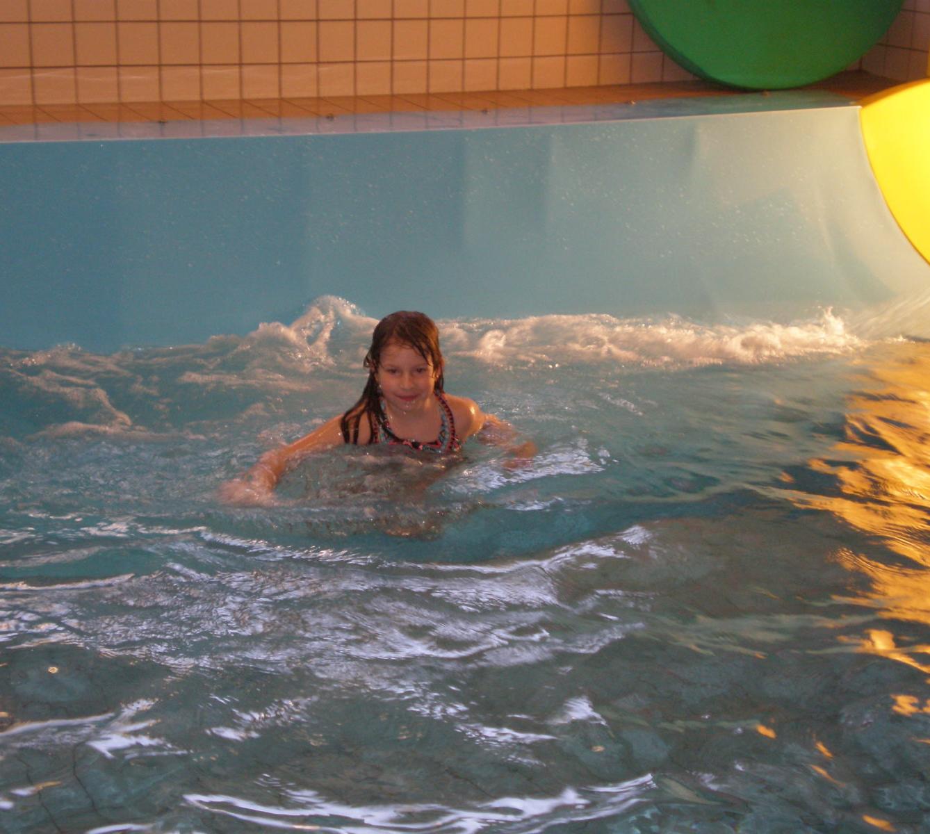 Ukončení plaveckého výcviku 1. a 2. třídy - 23