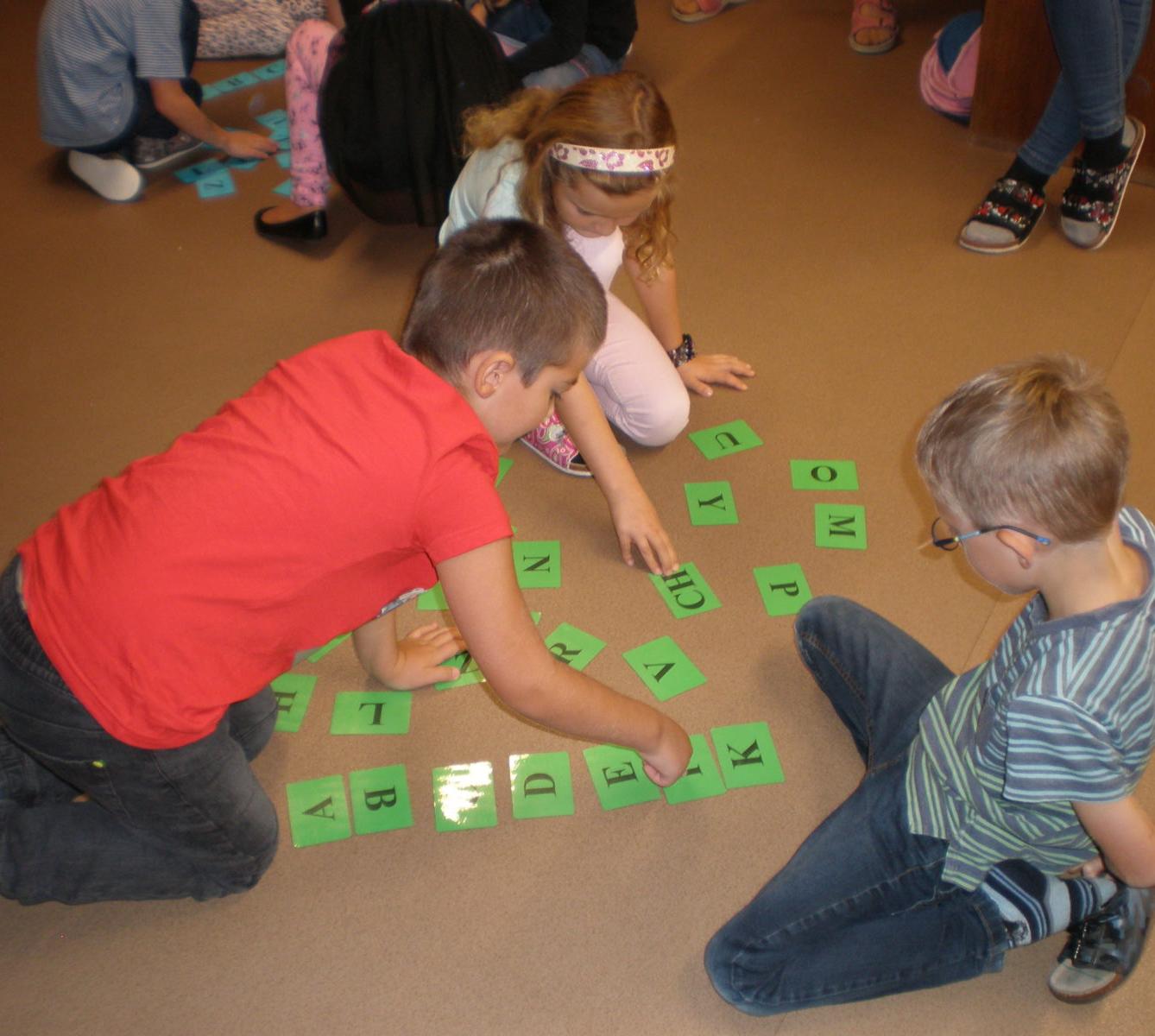 Pasování žáků 2. třídy na čtenáře - 8